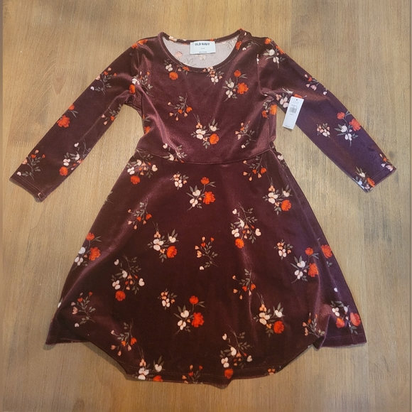 Long Sleeve Red Dress (kids 6-7) - Picture 3 of 8